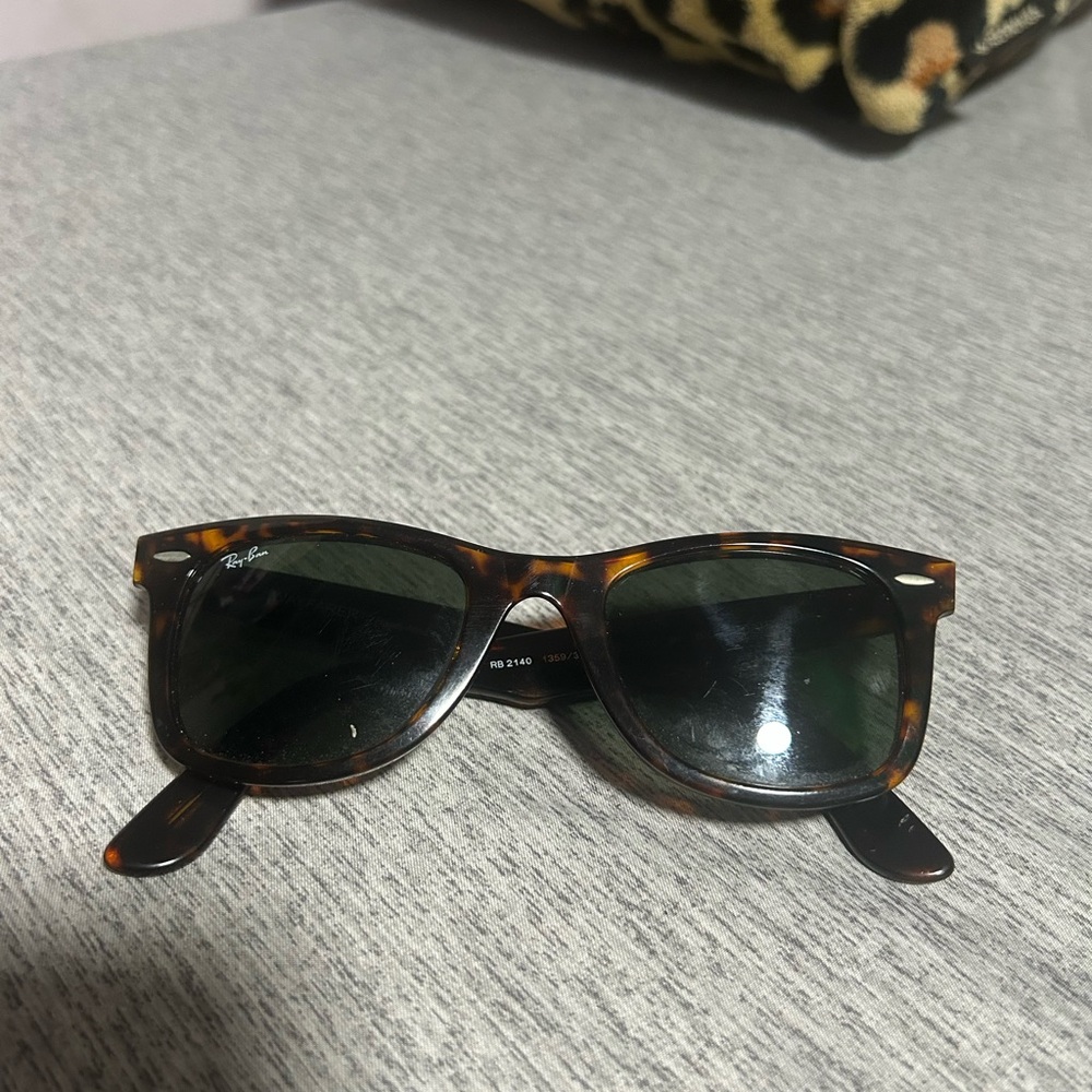 Ray-Ban Classic Tortoise Sunglasses